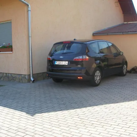 In 19455 Casa de Férias Balatonkeresztúr