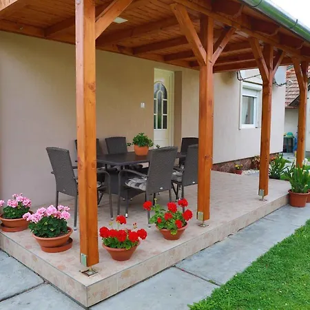 Σπίτι διακοπών In 19455