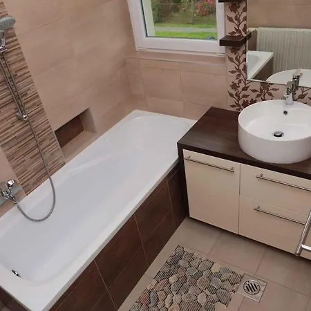 In 19455 * Balatonkeresztúr