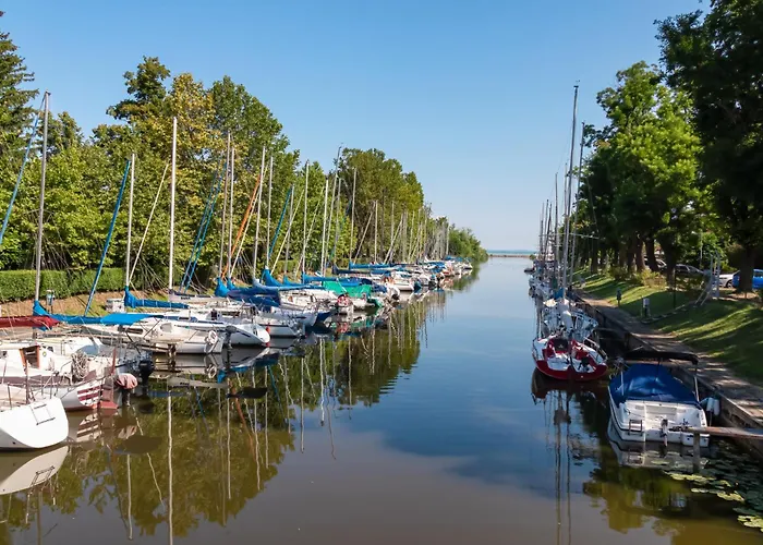 בית נופש In 19455